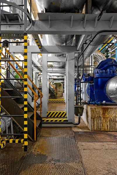 Intérieur industriel d'une centrale électrique — Photo