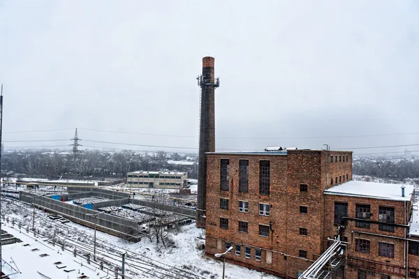 Свалка химических отходов с большим количеством бочек — стоковое фото