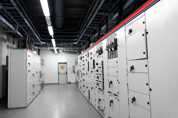 Sala di controllo di una centrale elettrica — Foto Stock