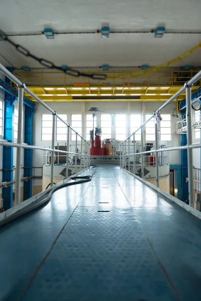 Reactor nuclear en un instituto de ciencias —  Fotos de Stock