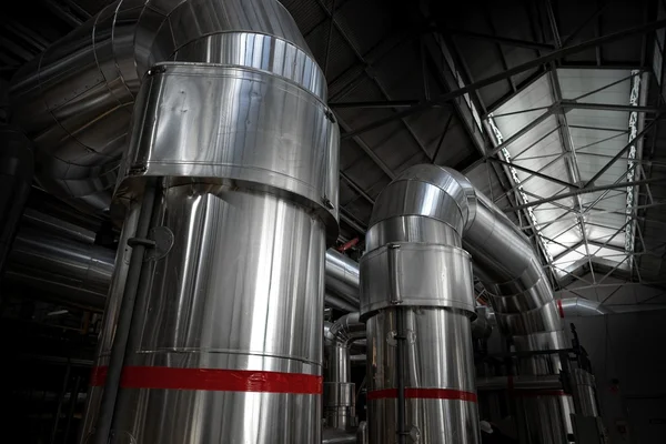 Tuyaux industriels dans une centrale thermique — Photo