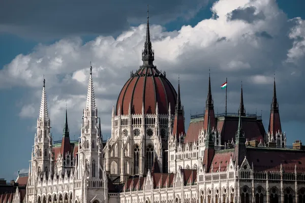 ハンガリーの議会の建物 — ストック写真