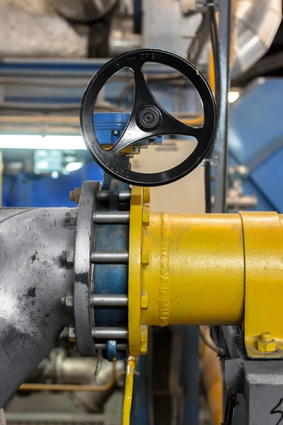 Industrial pipes in a thermal power plant — Stock Photo, Image