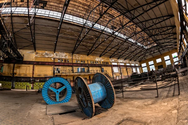 Electricity distribution hall in metal industry — Stock Photo, Image