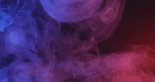 Fumo Sfondo Nero Con Colori Rosso Blu Primo Piano — Foto Stock