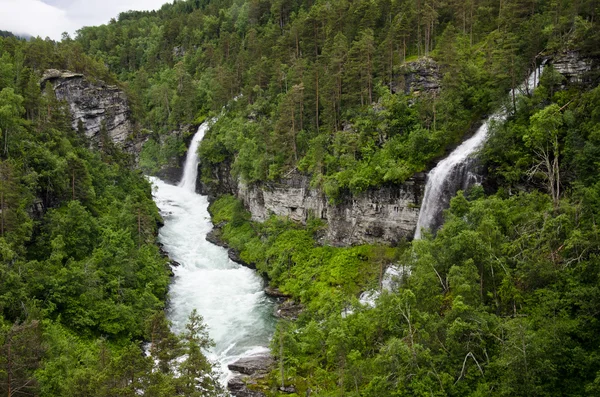 Wasserfall in Norwegen — Stockfoto