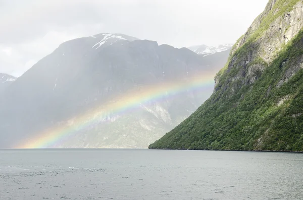 Noruega - En algún lugar sobre el arco iris — Foto de Stock