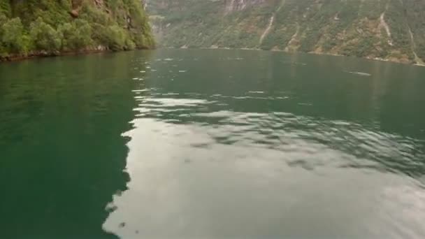 Rib Boat - Geiranger Fjords - Noruega — Vídeo de Stock