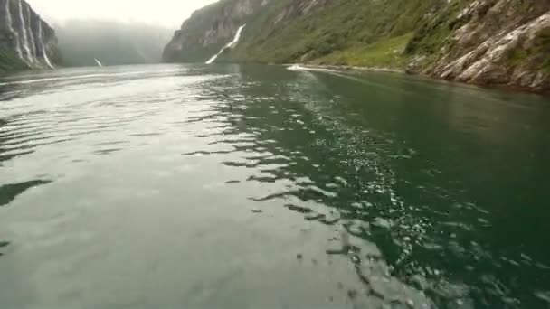 肋船北欧风味峡湾挪威 — 图库视频影像