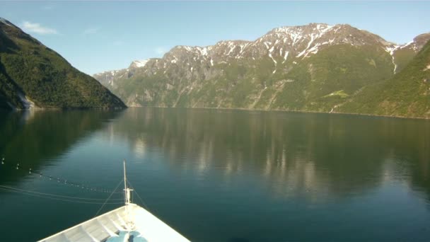 Sailing through the fjords of Norway — Stock Video