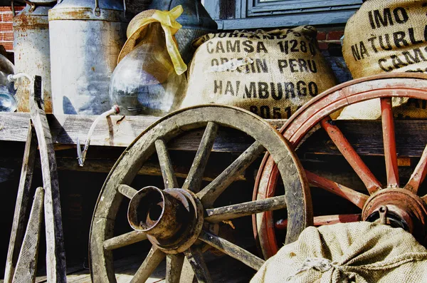 nostalji - eski öğeleri çiftlik - hdr