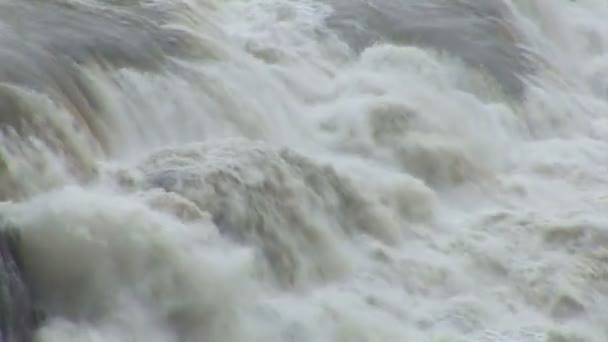 Islande-golden circle - gullfoss - or tombe