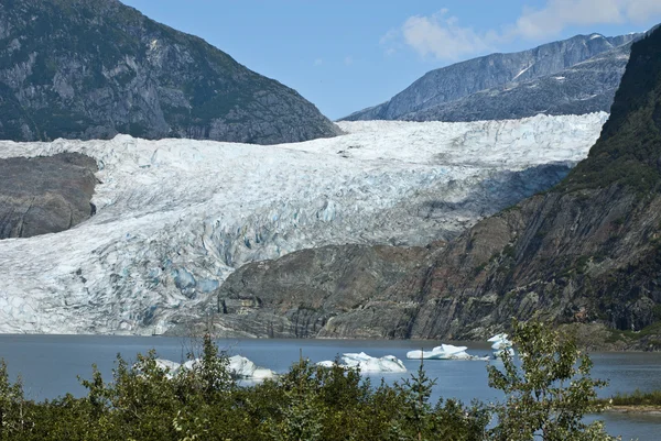 Alaska USA - mendenhall glacier i jeziora — Zdjęcie stockowe