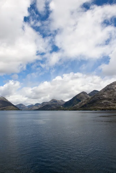 Chileense fjorden en kanaal sarmiento — Stockfoto