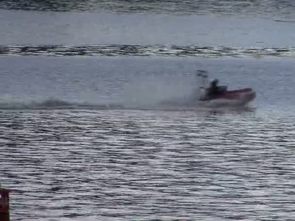 Zicht op Ketchikan, Alaska Harbor - Verenigde Staten — Stockvideo