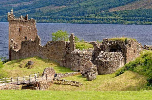 Atração Turística Escocesa Ruínas Castelo Urquhart Costa Ocidental Loch Ness — Fotografia de Stock