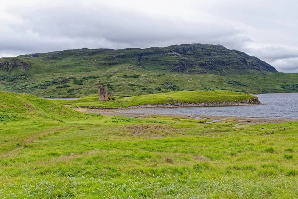 Vue Sur Paysage Avec Les Ruines Château Ardvreck Écosse Qui — Photo