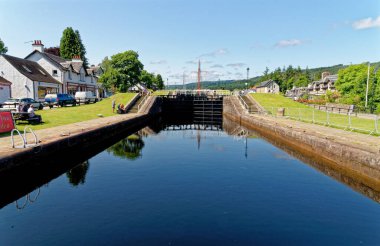 Caledonian Kanalı, Fort Augustus, Highland bölgesi, İskoçya, İngiltere, Avrupa 'ya kilitlenir. 20 Temmuz 2021