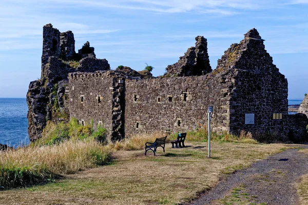 Restos Del Castillo Dunure Del Siglo Xiii Costa Ayrshire Sur — Foto de Stock