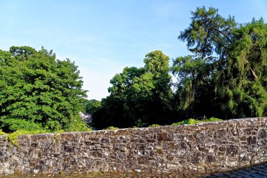 Alloway, İskoçya 'daki Burns Ulusal Miras Parkı' nda Ortaçağ Tuğlası ODoon. 22 Temmuz 2021 