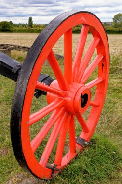 Vintage - Wooden Wagon Wheel 'in Detayları - Pitstone Windmill, Ivinghoe, Hertfordshire, İngiltere, Birleşik Krallık