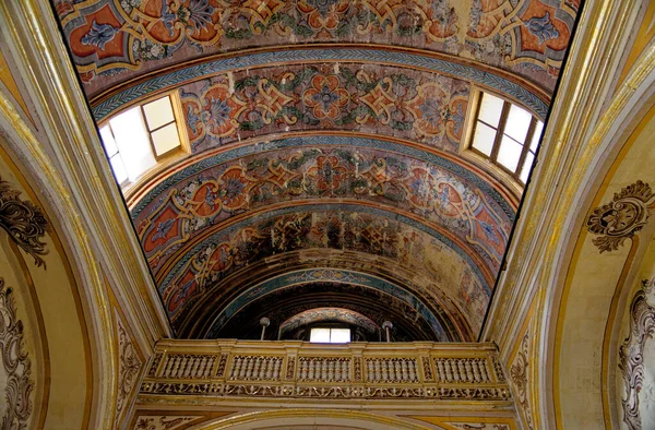 马耳他瓦莱塔胜利巴洛克女王教堂的内部 2016年2月2日 — 图库照片