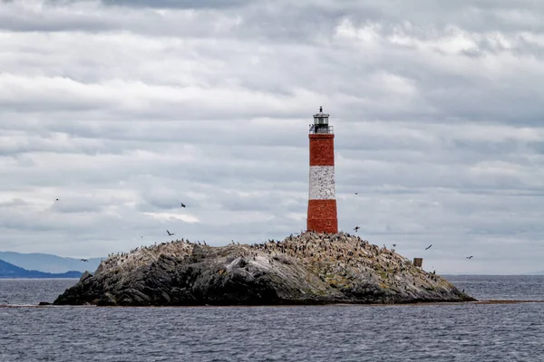 Phare Des Eclaireurs Phare Bout Monde Dans Canal Beagle Près — Photo