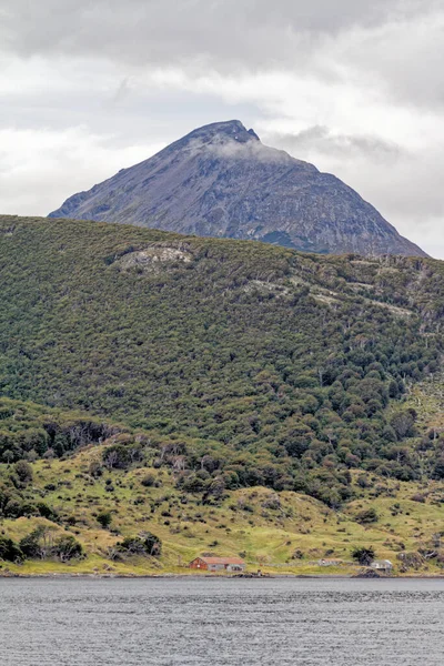 Góry Pobliżu Ushuaia Kanału Beagle Tierra Del Fuego Argentyna Cel — Zdjęcie stockowe