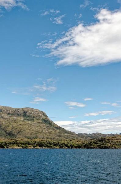 Góry Pobliżu Ushuaia Kanału Beagle Tierra Del Fuego Argentyna Cel — Zdjęcie stockowe