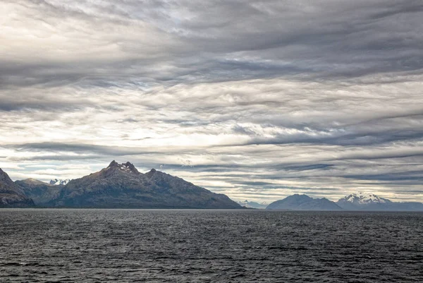 Montañas Cerca Ushuaia Canal Beagle Tierra Del Fuego Argentina Travel —  Fotos de Stock