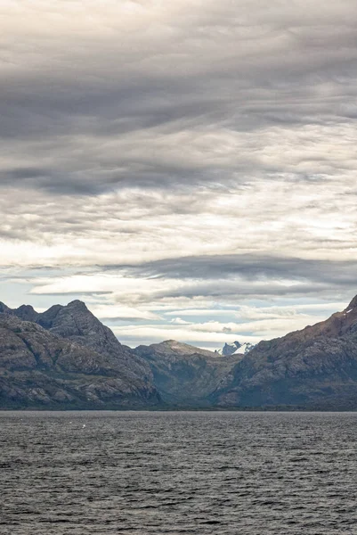 Ushuaia Yakınlarındaki Dağlar Beagle Kanalı Tierra Del Fuego Arjantin — Stok fotoğraf