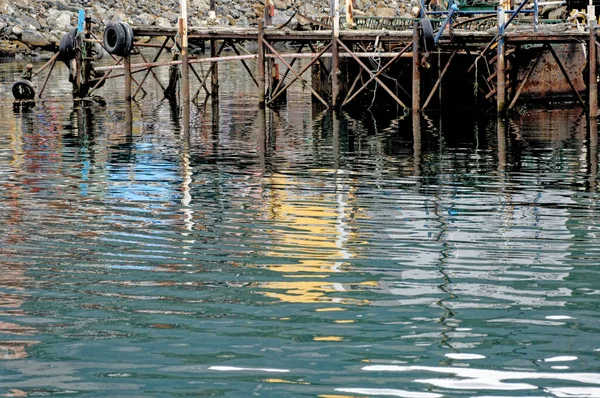 旧桟橋 ウシュアイアの港の最初の構造の一つ アルゼンチン — ストック写真