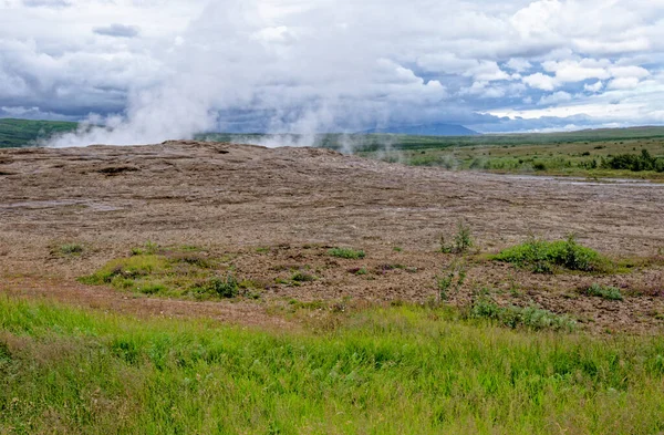 Haukadalur Blesi Geysir Golden Circle Islandia Europe Travel Destination Most —  Fotos de Stock