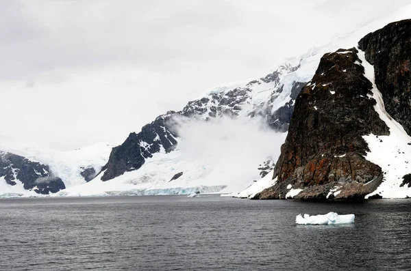 Antartide Linea Costiera Dell Antartide Con Formazioni Ghiaccio Penisola Antartica — Foto Stock