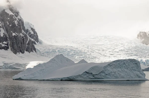 Ανταρκτική Ακτές Της Ανταρκτικής Πάγο Σχηματισμούς Ανταρκτική Χερσόνησο Palmer Αρχιπέλαγος — Φωτογραφία Αρχείου