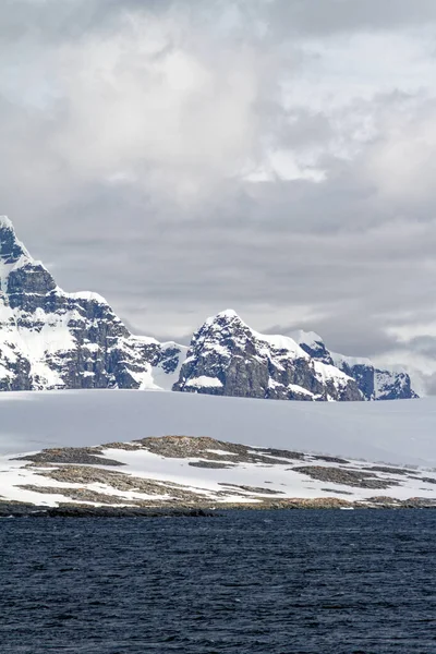 Cruising Antarctica Antarctic Peninsula Palmer Archipelago Neumayer Channel Global Warming — Photo