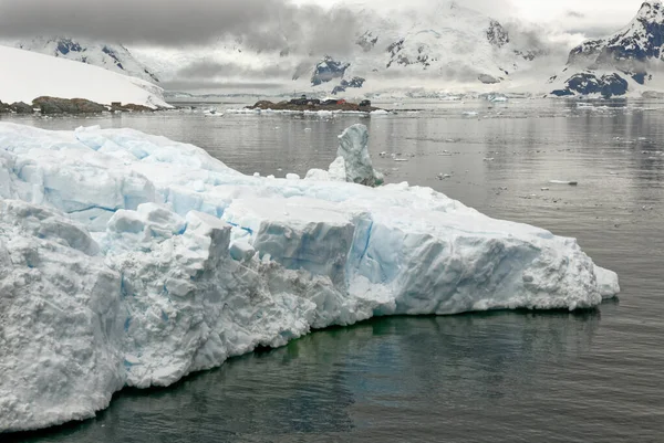 Antarktida Antarktický Poloostrov Změna Klimatu Globální Oteplování Kousky Plovoucího Ledu — Stock fotografie