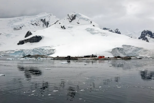 Cruising Antarctica Antarctic Peninsula Palmer Archipelago Neumayer Channel Global Warming — 스톡 사진