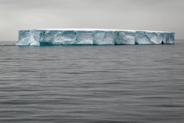 Antarctica, Antarctic Peninsula, Palmer Archipelago, Neumayer Channel - Global warming - Fairytale landscape - Tabular Iceberg in Bransfield Strait