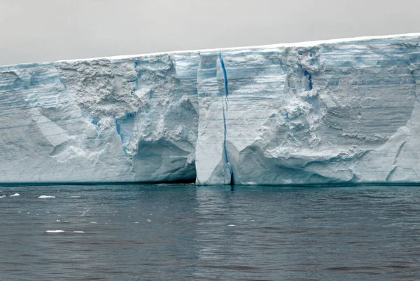 Antarctica Antarctisch Schiereiland Palmer Archipel Neumayer Channel Aardopwarming Sprookjeslandschap Tabelijsberg — Stockfoto