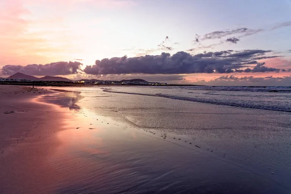 Tramonto Famara Beach Lanzarote Isole Canarie Caleta Famara Famara Spiaggia — Foto Stock