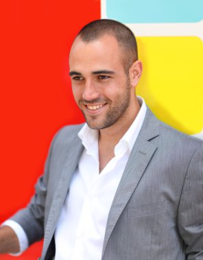 yakışıklı adam