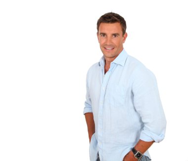 yakışıklı gülümseyen adam portresi