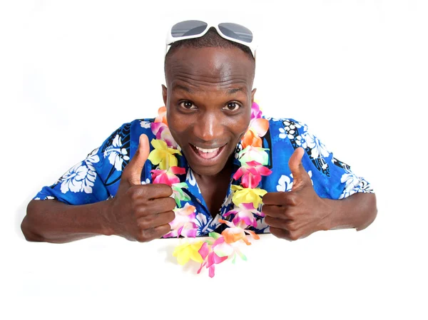 Portrait de gars drôle heureux avec chemise hawaïenne — Photo