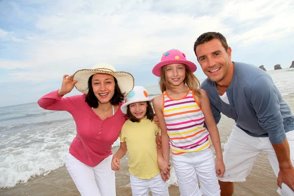 Portrait of family at the beach Royalty Free Stock Photos