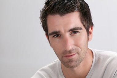 adam portresi