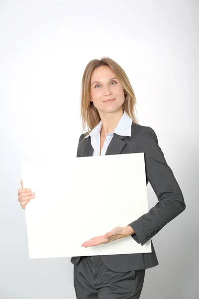 Nahaufnahme zeigt Geschäftsfrau Whiteboard — Stockfoto