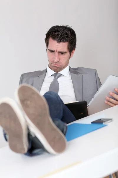 Retrato de un empresario genial — Foto de Stock