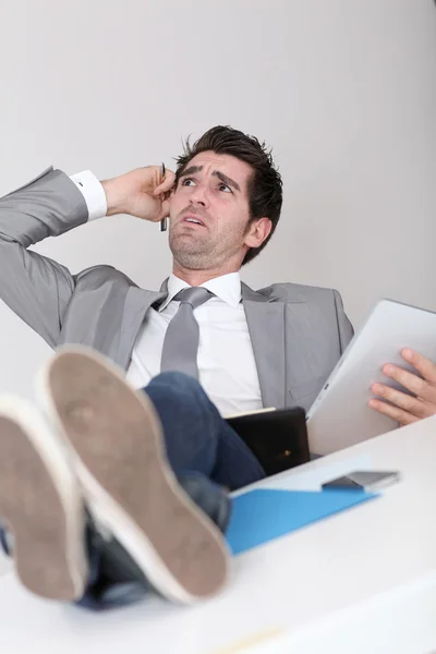 Retrato de un empresario genial —  Fotos de Stock