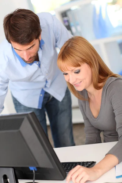 Business working on desktop computer — Stock Photo, Image